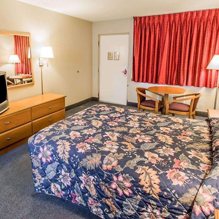 Econo Lodge Sebring Ейвън Парк Екстериор снимка