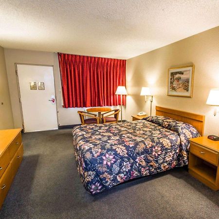Econo Lodge Sebring Ейвън Парк Екстериор снимка