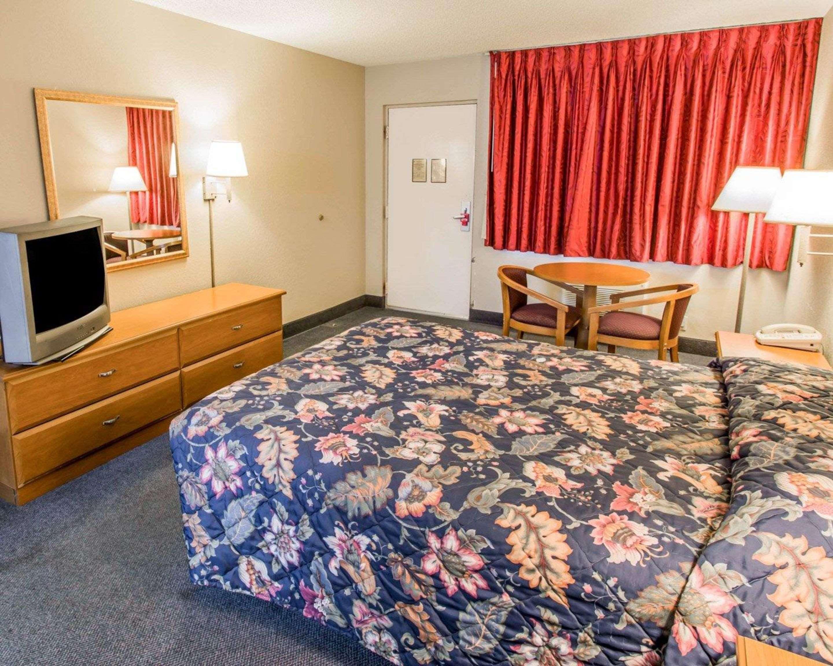 Econo Lodge Sebring Ейвън Парк Екстериор снимка