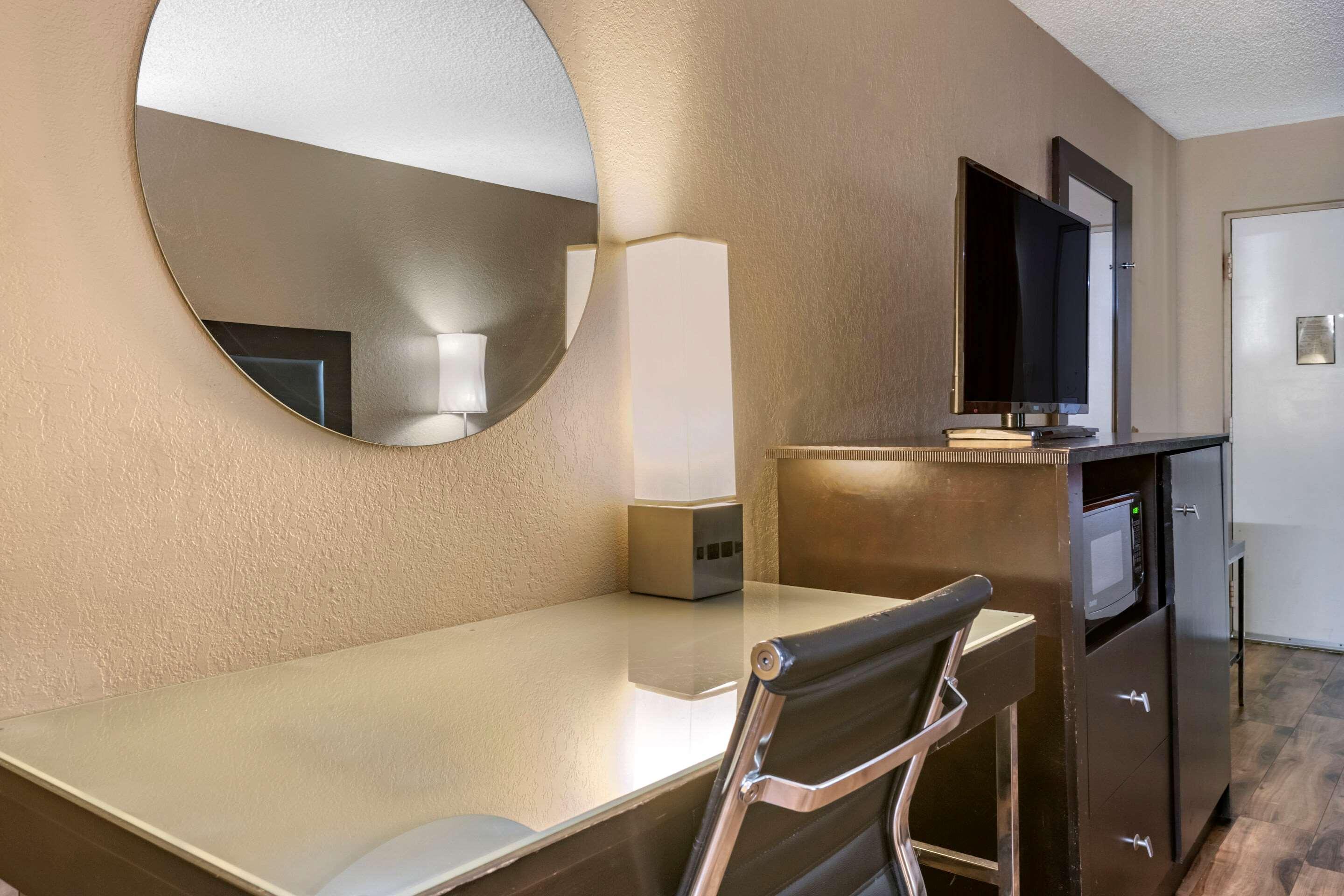 Econo Lodge Sebring Ейвън Парк Екстериор снимка