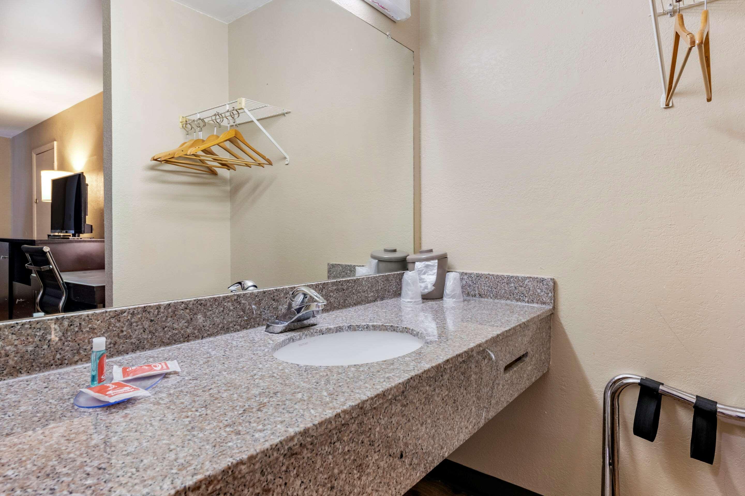 Econo Lodge Sebring Ейвън Парк Екстериор снимка