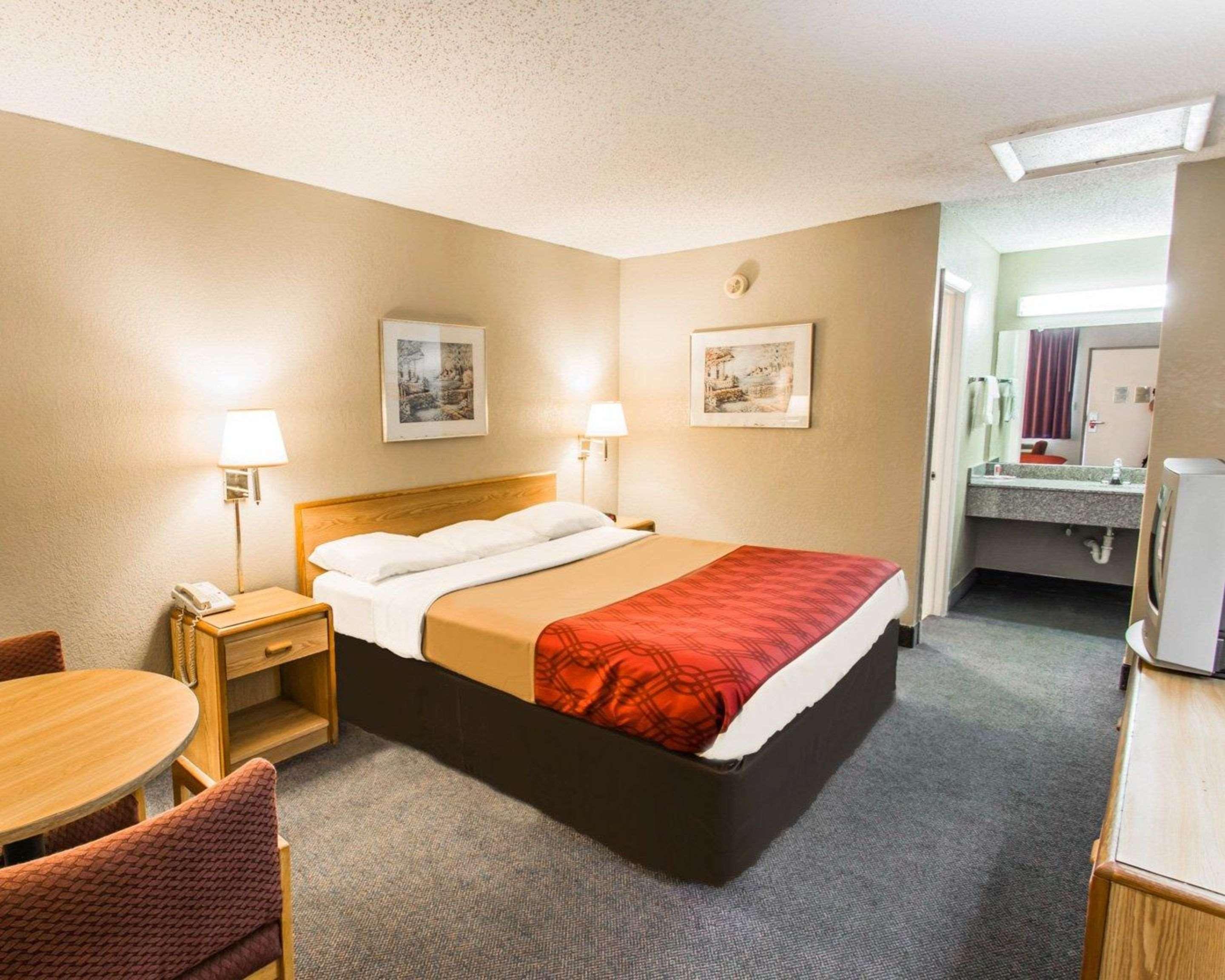 Econo Lodge Sebring Ейвън Парк Екстериор снимка
