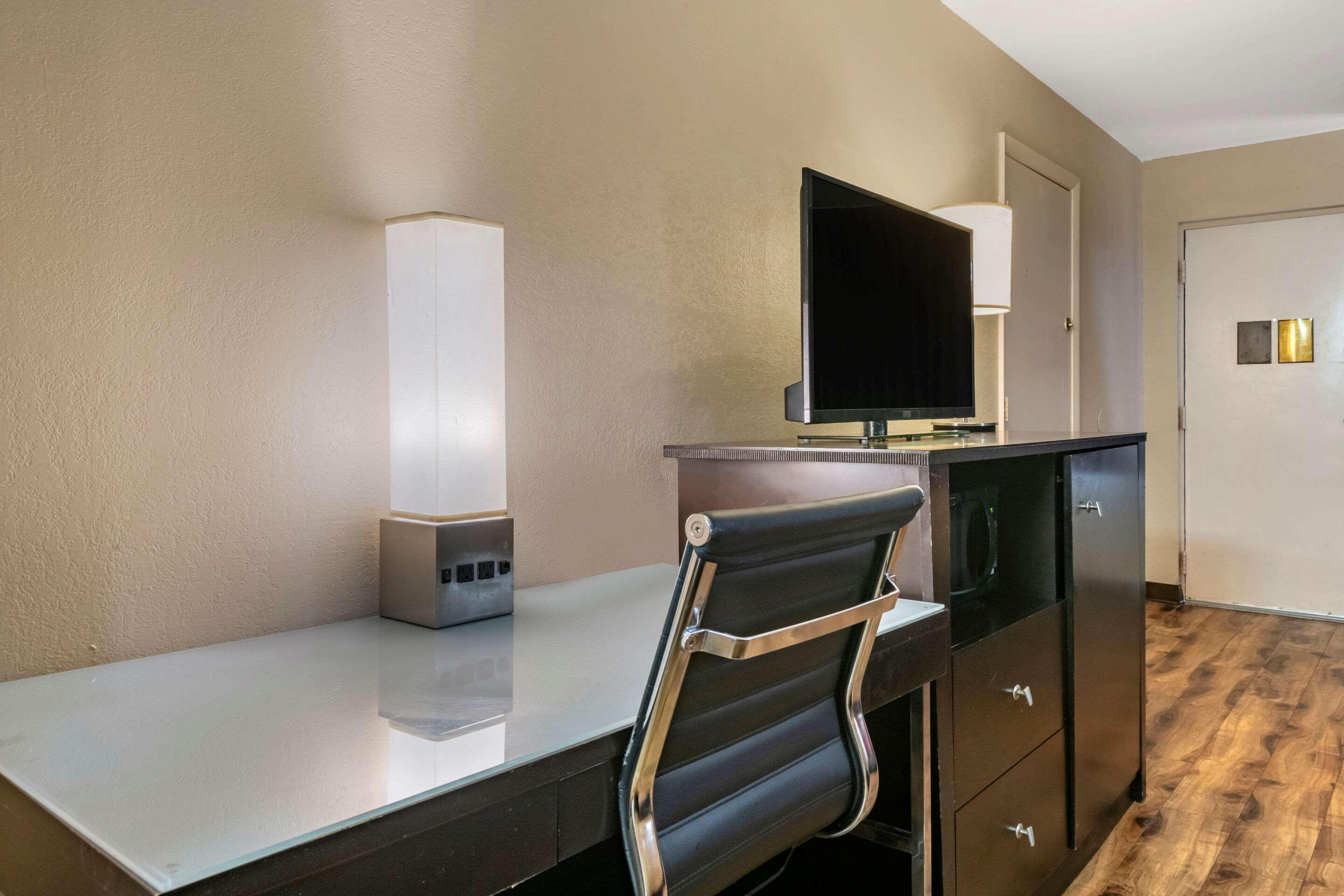 Econo Lodge Sebring Ейвън Парк Екстериор снимка