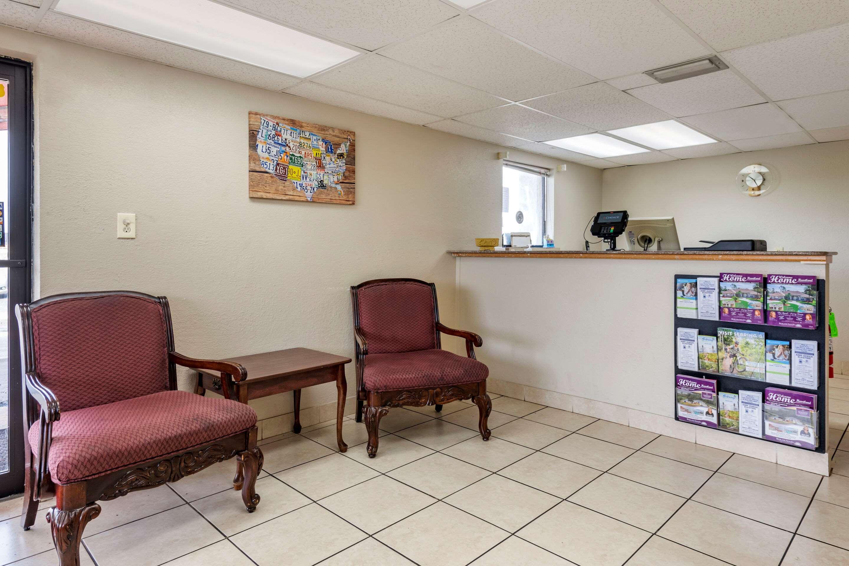 Econo Lodge Sebring Ейвън Парк Екстериор снимка